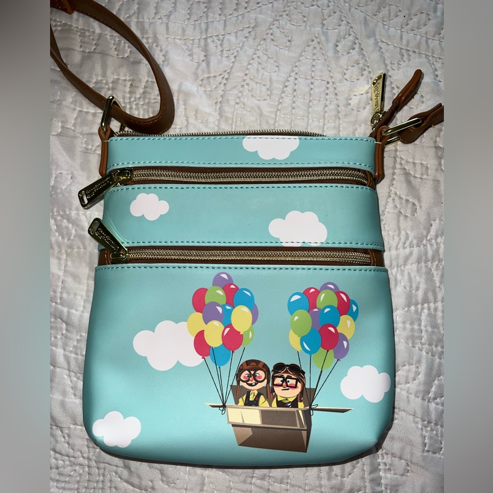 Loungefly crossbody Disney Pixar UP
